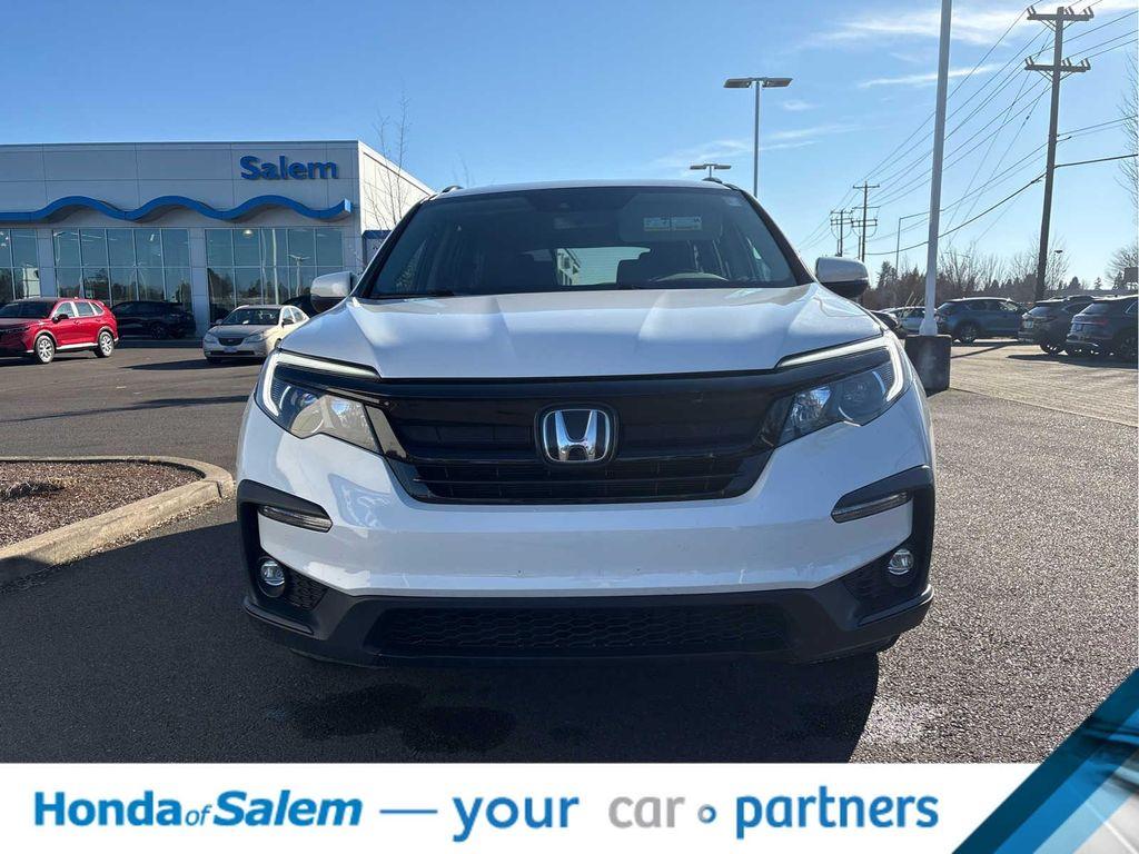 used 2022 Honda Pilot car, priced at $29,995