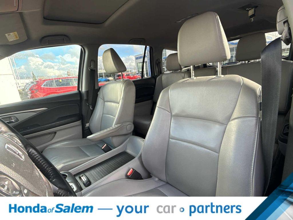 used 2017 Honda Pilot car, priced at $21,495