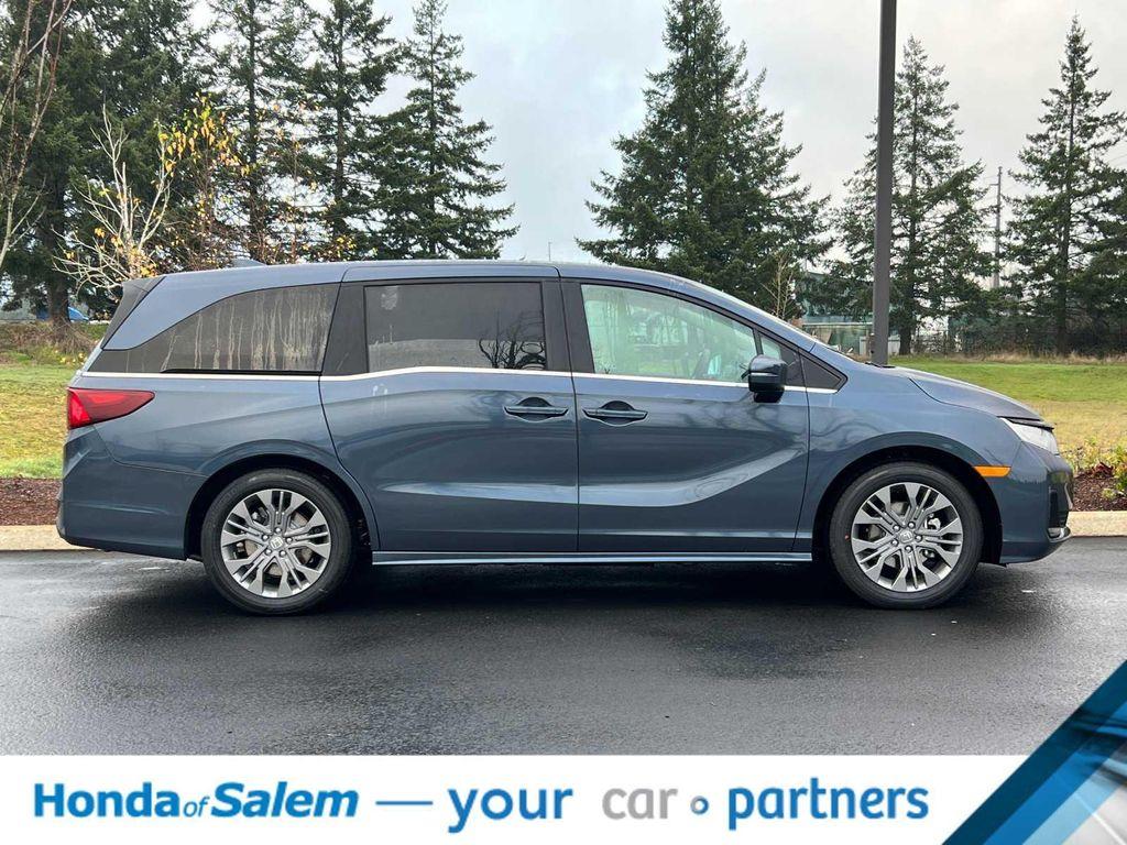 new 2026 Honda Odyssey car, priced at $48,990
