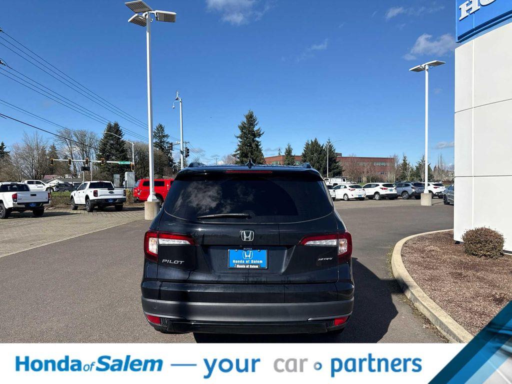 used 2022 Honda Pilot car, priced at $27,995