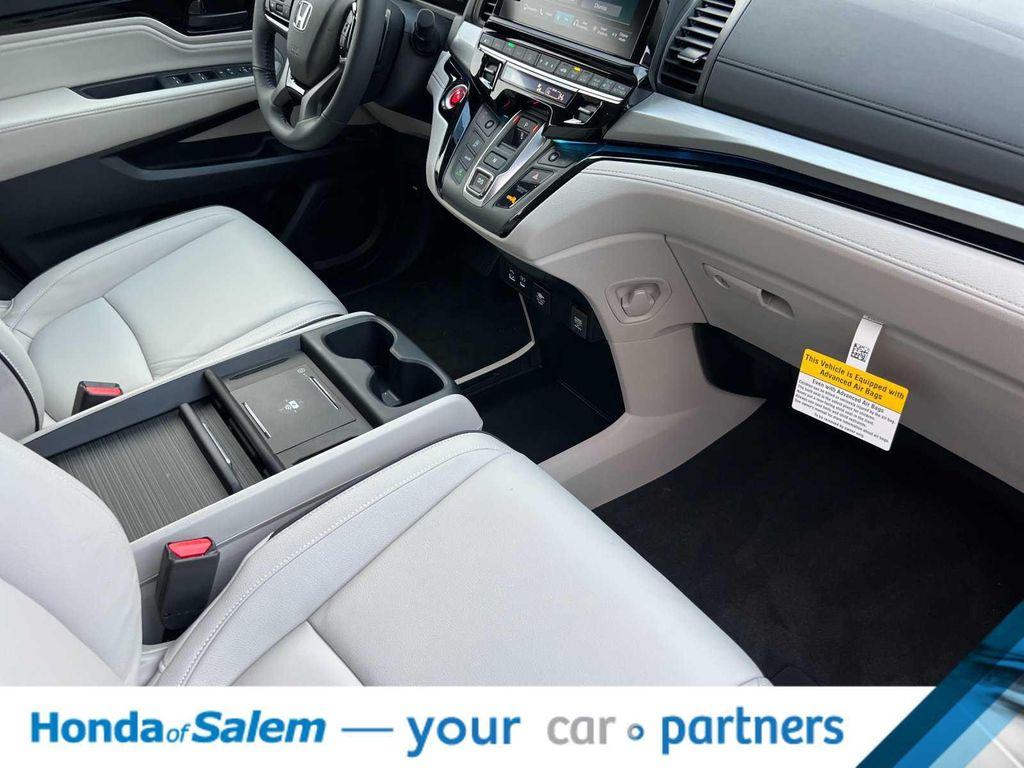 new 2026 Honda Odyssey car, priced at $46,771