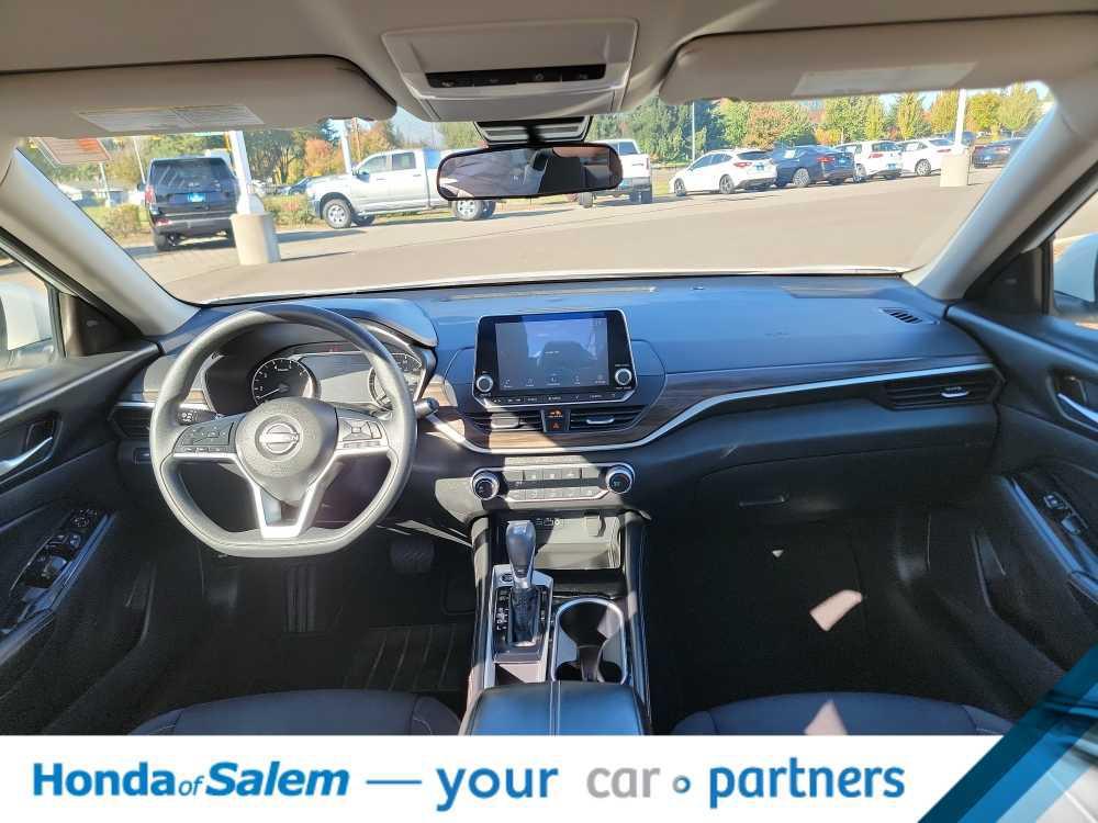 used 2023 Nissan Altima car, priced at $18,888