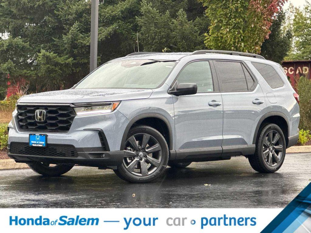 new 2025 Honda Pilot car, priced at $42,637