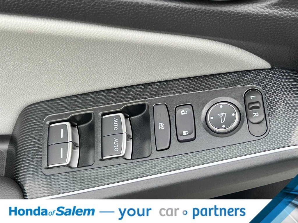 new 2025 Honda Civic Hybrid car, priced at $31,385