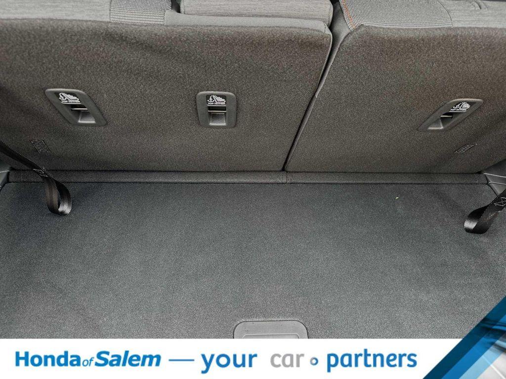 new 2025 Honda Pilot car, priced at $42,637