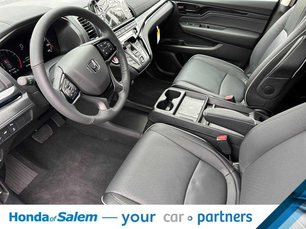 new 2026 Honda Odyssey car, priced at $49,926