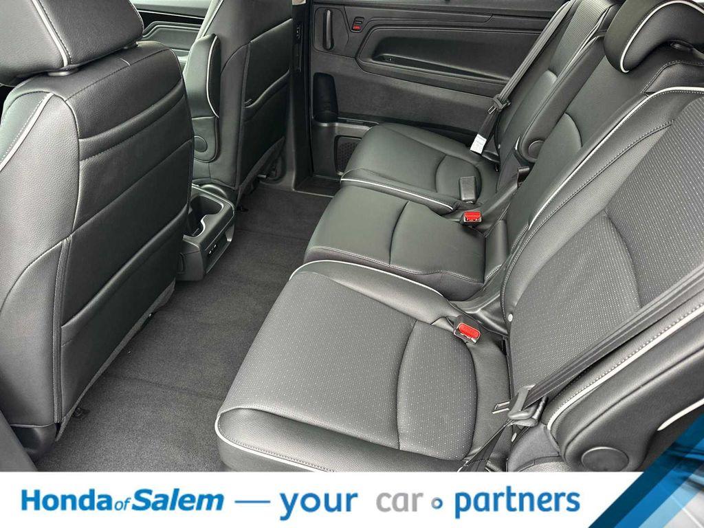 new 2026 Honda Odyssey car, priced at $49,926