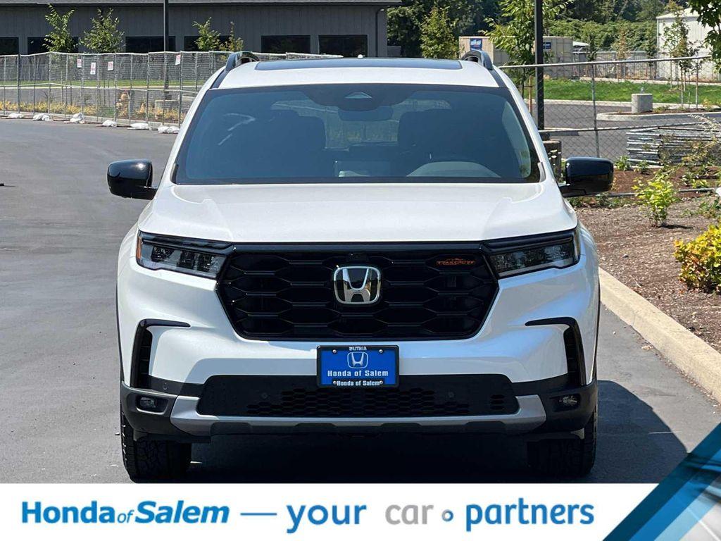 new 2025 Honda Pilot car, priced at $48,722