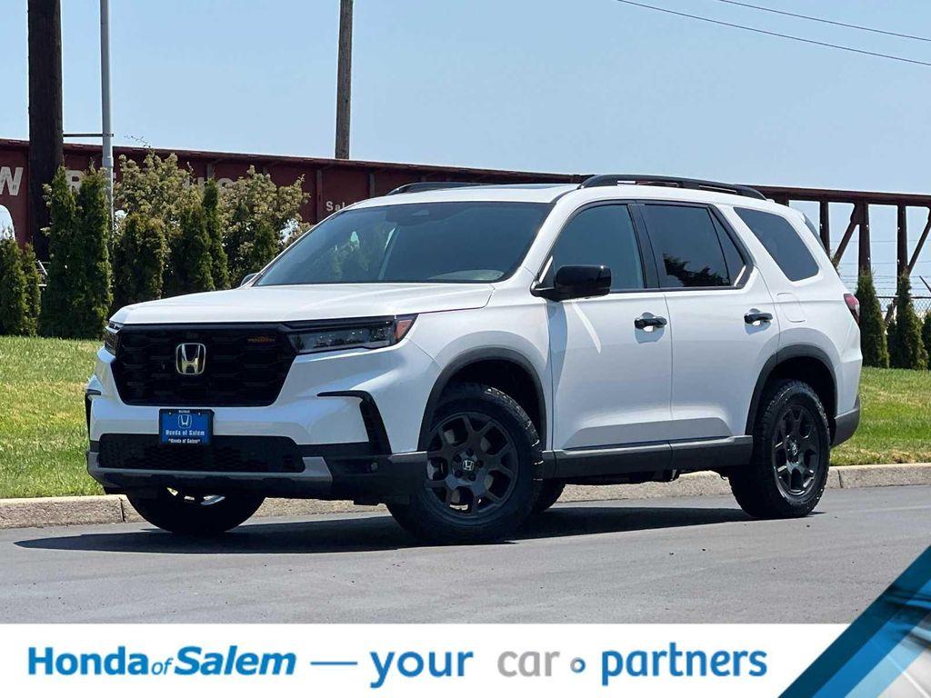 new 2025 Honda Pilot car, priced at $48,722