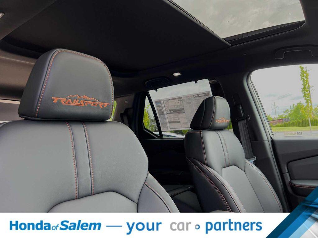 new 2025 Honda Pilot car, priced at $48,722