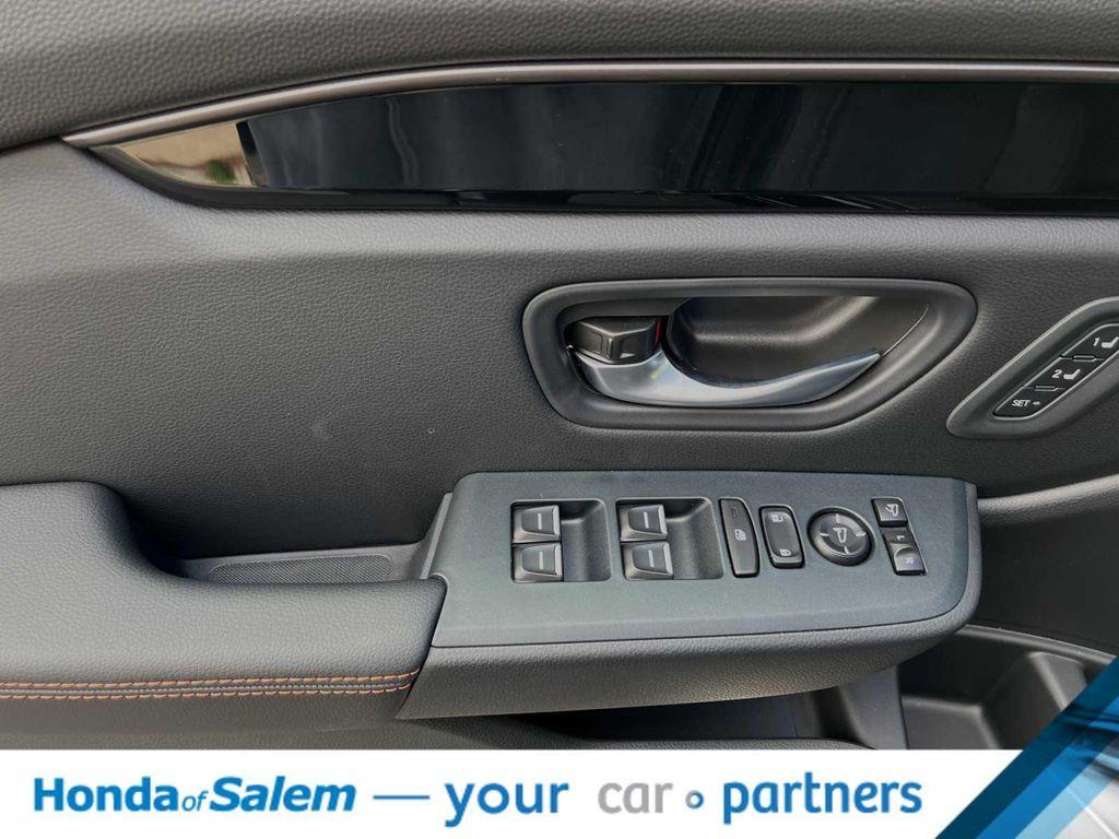 new 2025 Honda Pilot car, priced at $48,722