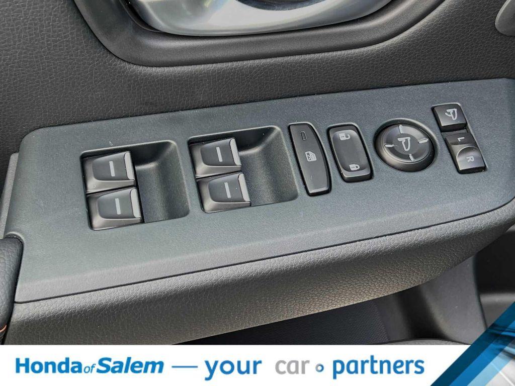 new 2025 Honda Pilot car, priced at $48,722