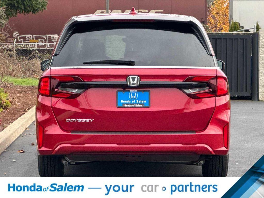 new 2026 Honda Odyssey car, priced at $42,465