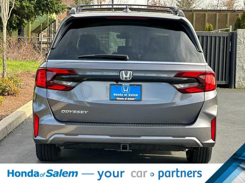 new 2026 Honda Odyssey car, priced at $43,584