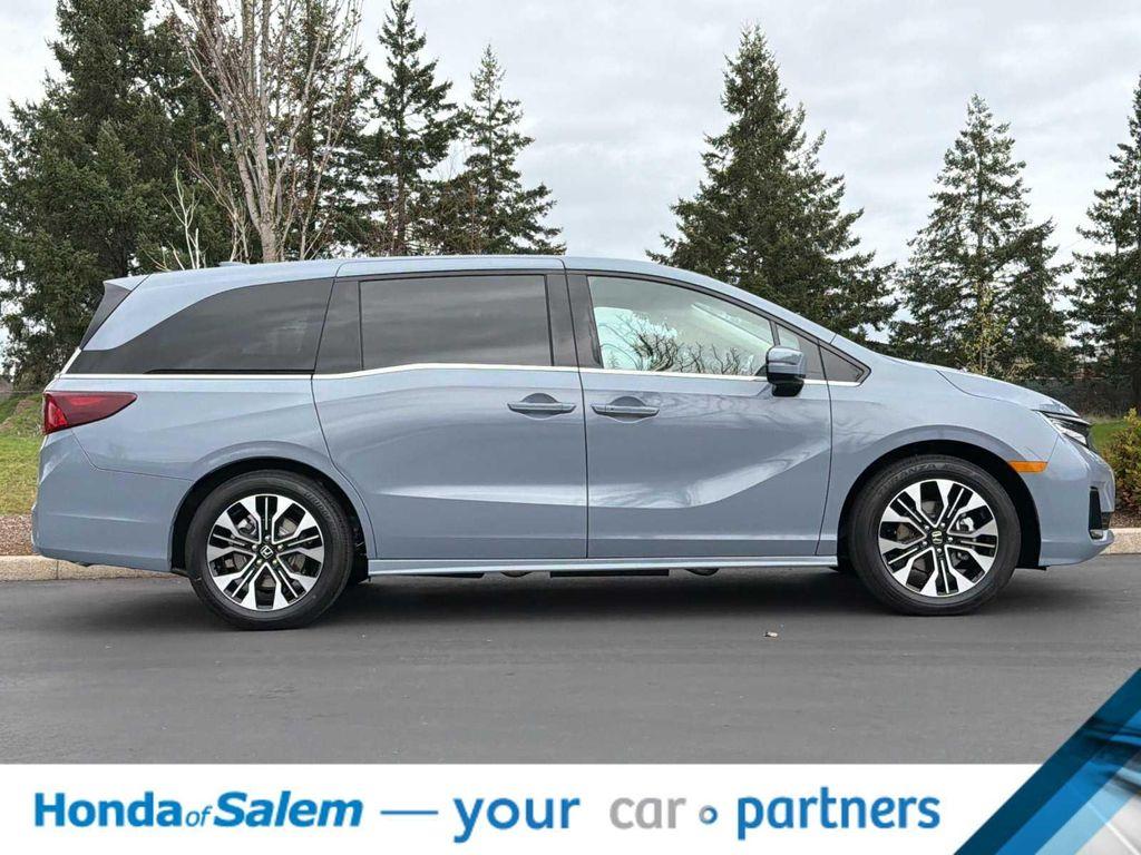new 2026 Honda Odyssey car, priced at $50,852