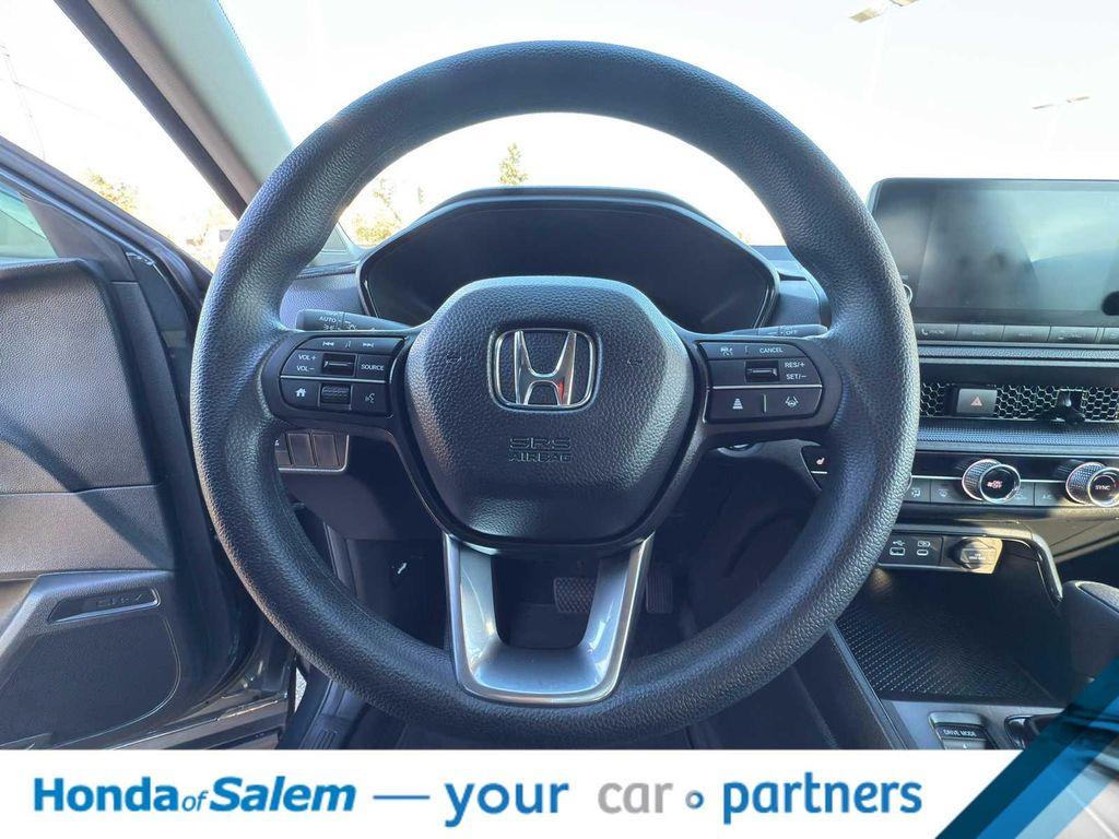 used 2023 Honda CR-V car, priced at $29,995