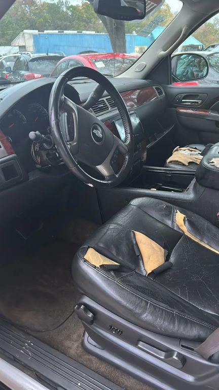 used 2013 Chevrolet Avalanche car, priced at $4,950