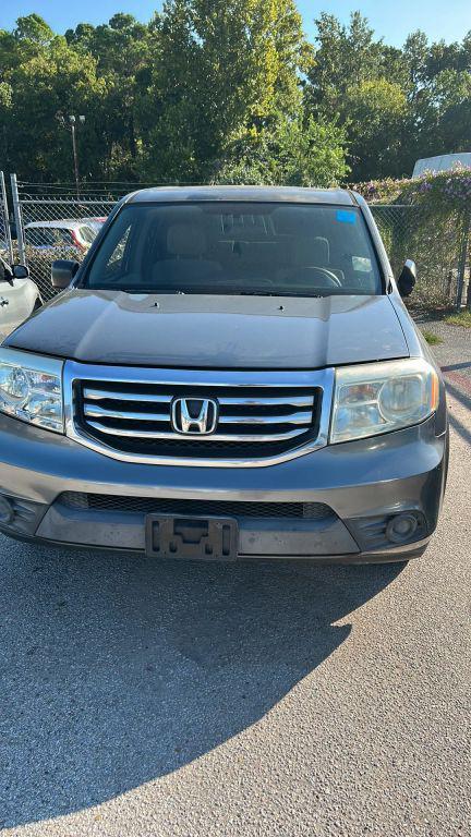 used 2013 Honda Pilot car, priced at $3,100