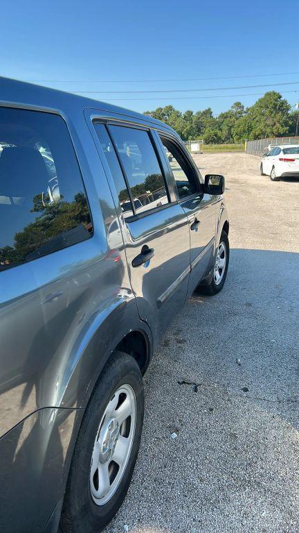 used 2013 Honda Pilot car, priced at $3,100