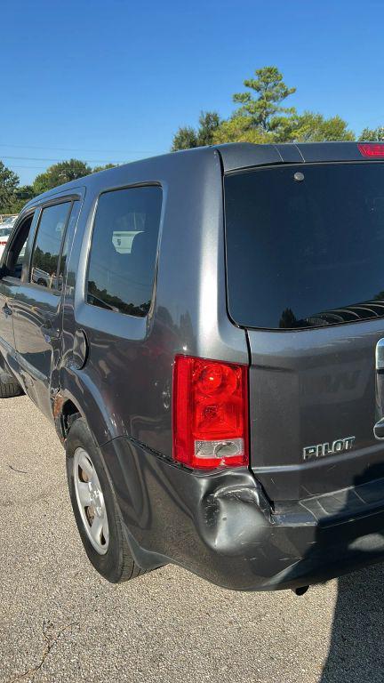 used 2013 Honda Pilot car, priced at $3,100