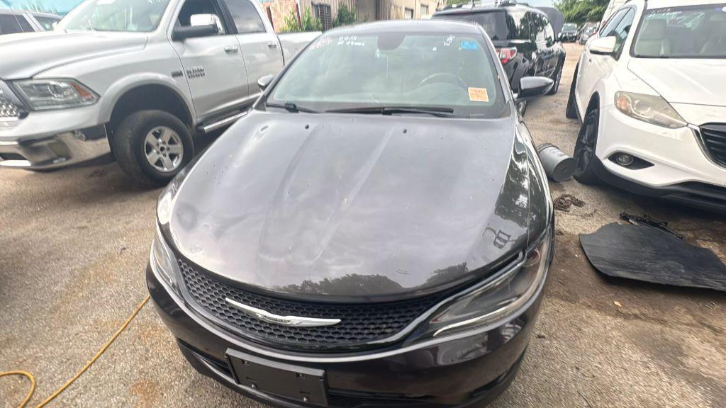 used 2015 Chrysler 200 car, priced at $2,950