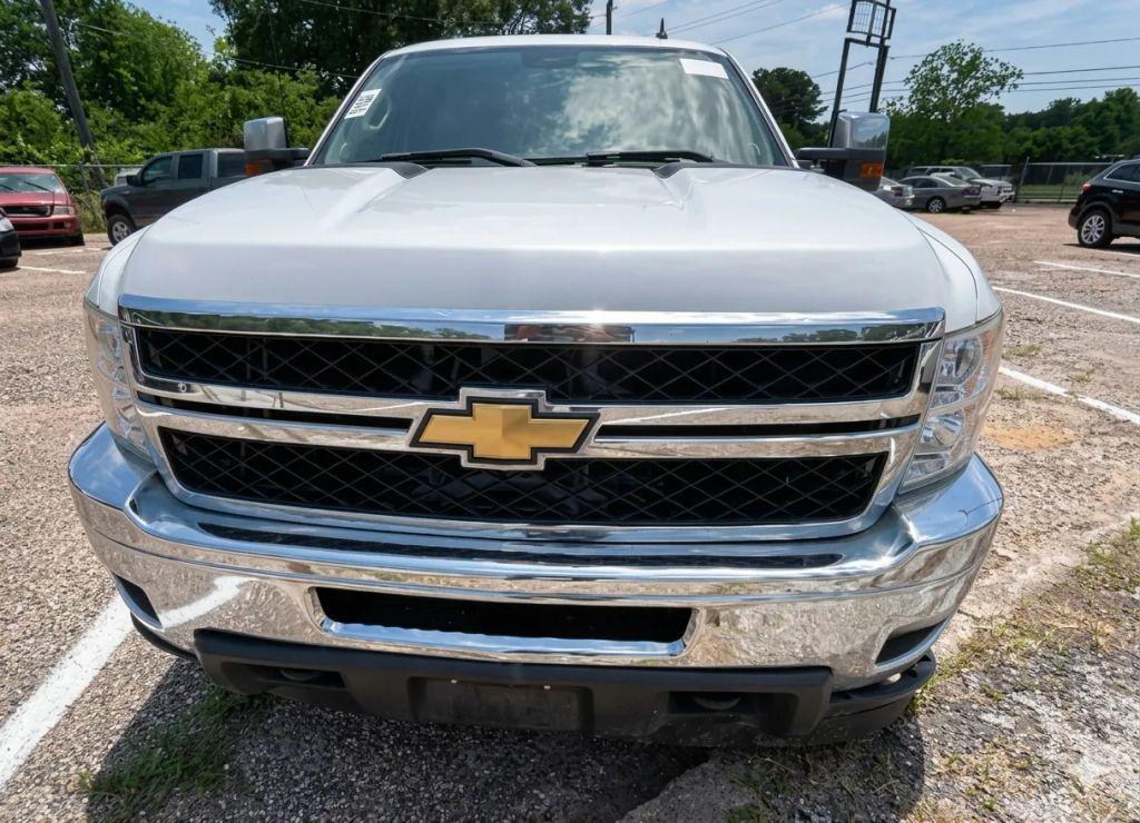 used 2011 Chevrolet Silverado 2500 car, priced at $3,850
