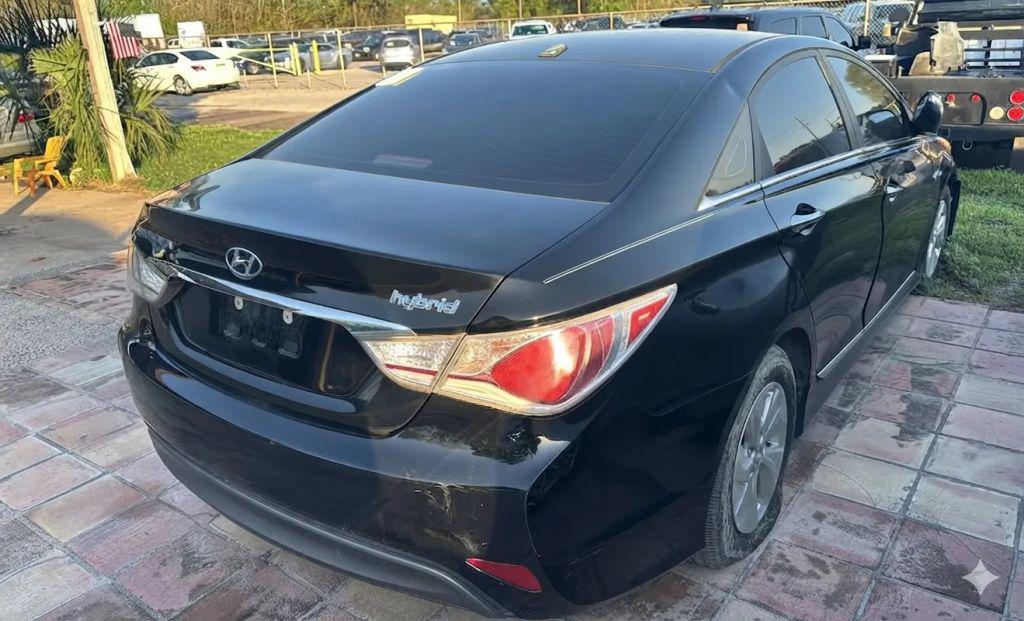 used 2015 Hyundai Sonata Hybrid car, priced at $4,350