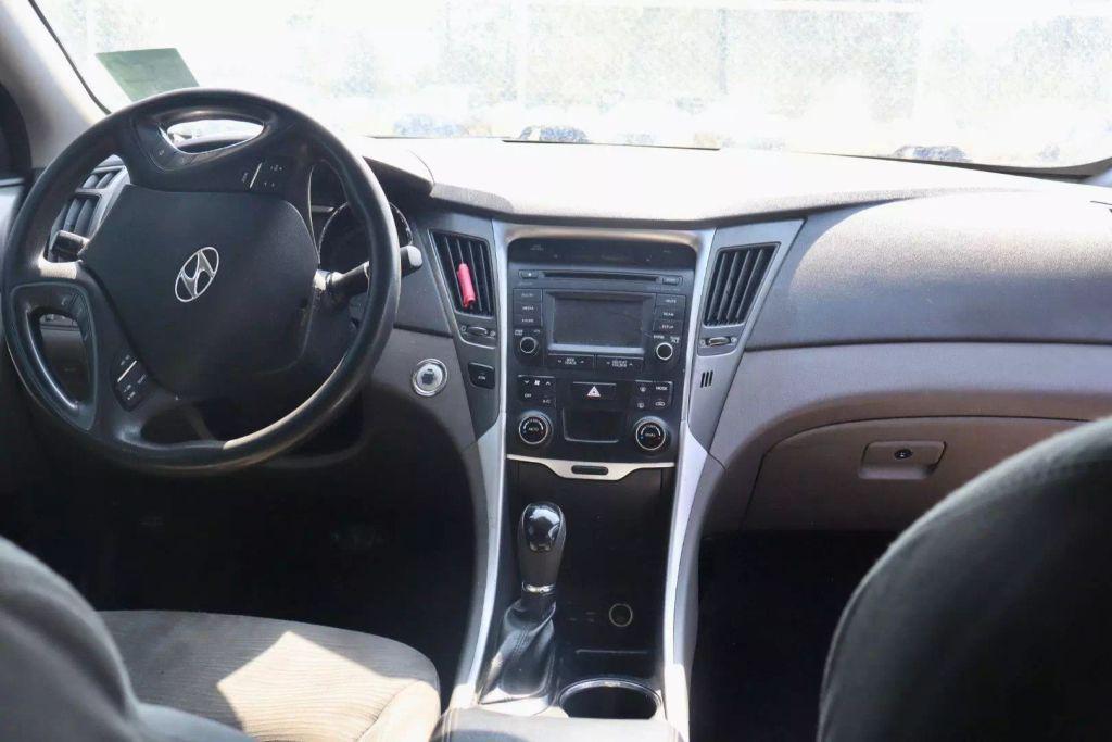used 2015 Hyundai Sonata Hybrid car, priced at $4,350