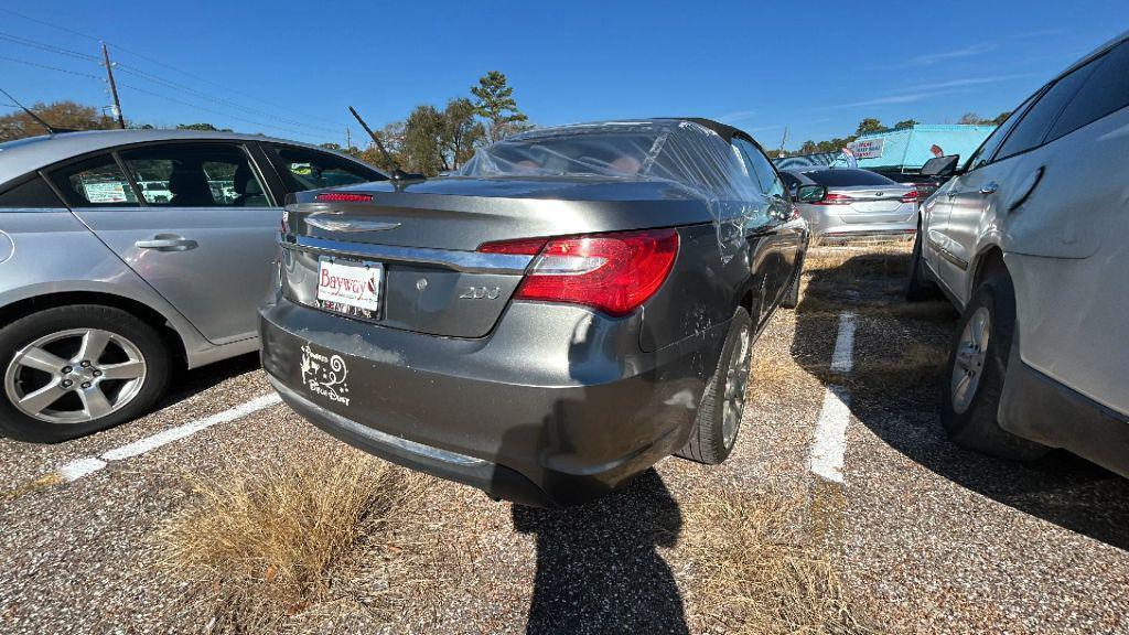 used 2013 Chrysler 200 car, priced at $2,600