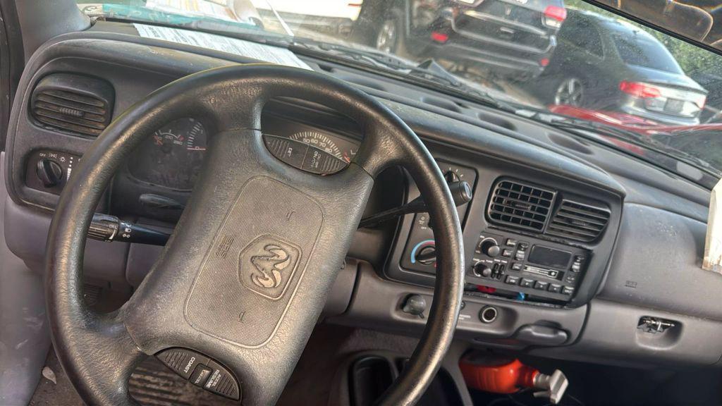 used 2000 Dodge Dakota car, priced at $2,100