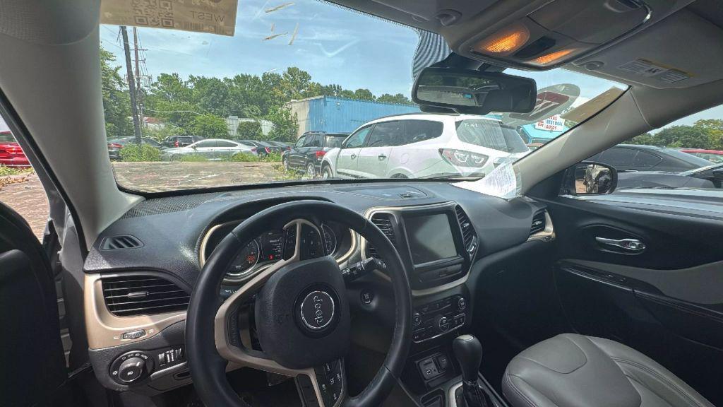 used 2015 Jeep Cherokee car, priced at $3,950
