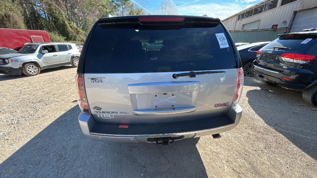 used 2014 GMC Yukon XL car, priced at $5,950