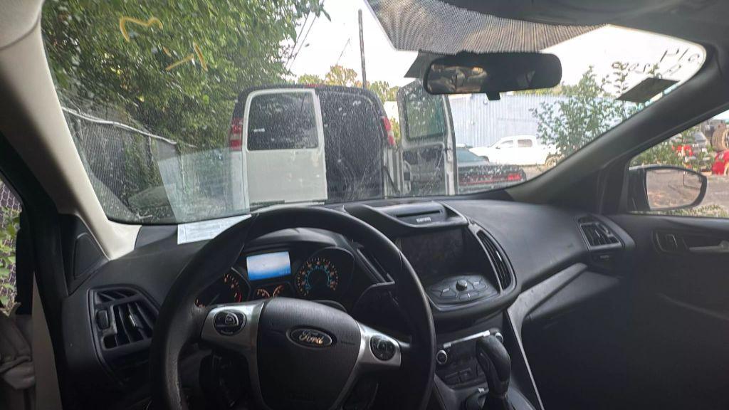 used 2014 Ford Escape car, priced at $2,950