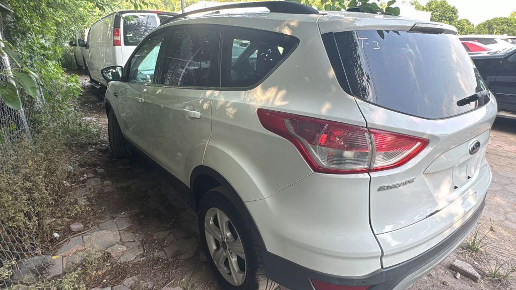 used 2014 Ford Escape car, priced at $2,950