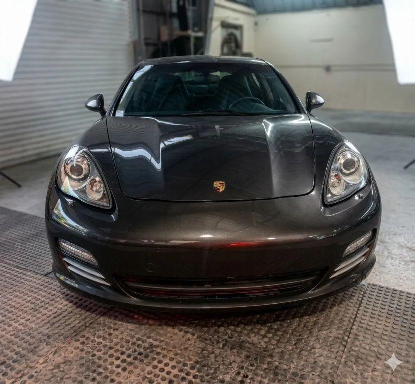 used 2010 Porsche Panamera car