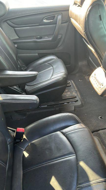 used 2014 Chevrolet Traverse car, priced at $2,950