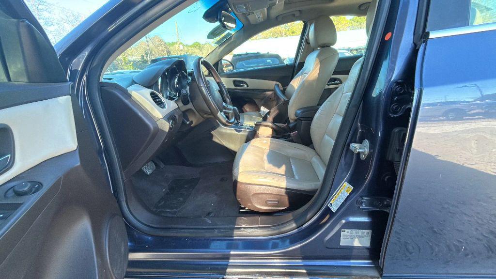 used 2013 Chevrolet Cruze car, priced at $2,500