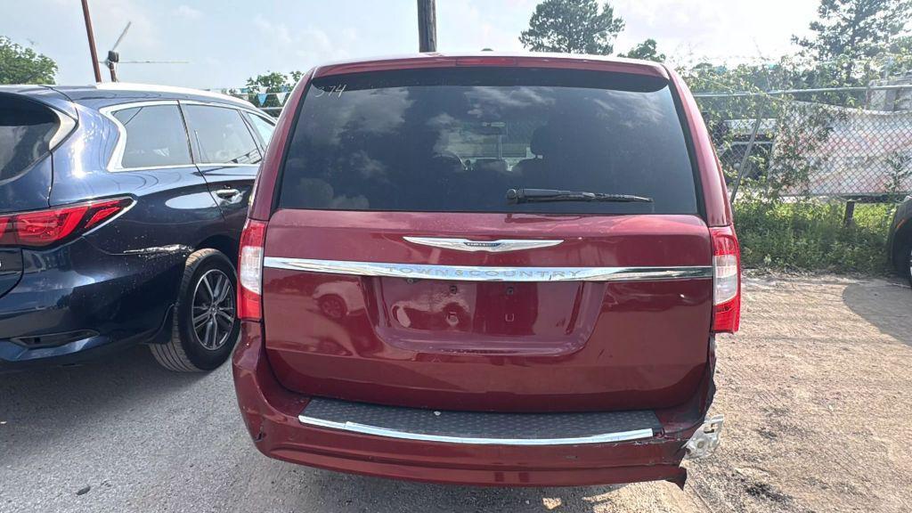 used 2014 Chrysler Town & Country car, priced at $1,950