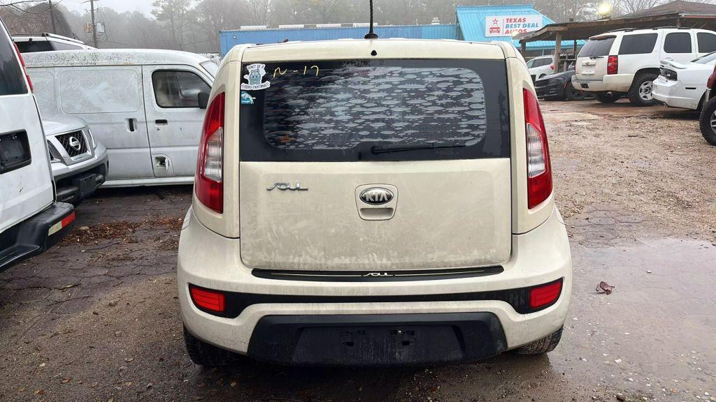 used 2013 Kia Soul car, priced at $2,950