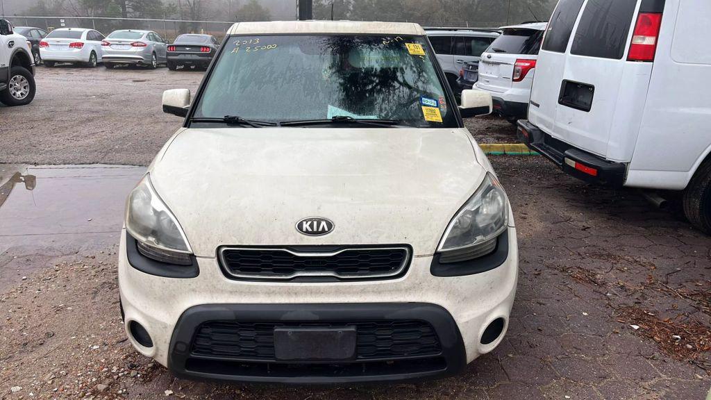 used 2013 Kia Soul car, priced at $2,950