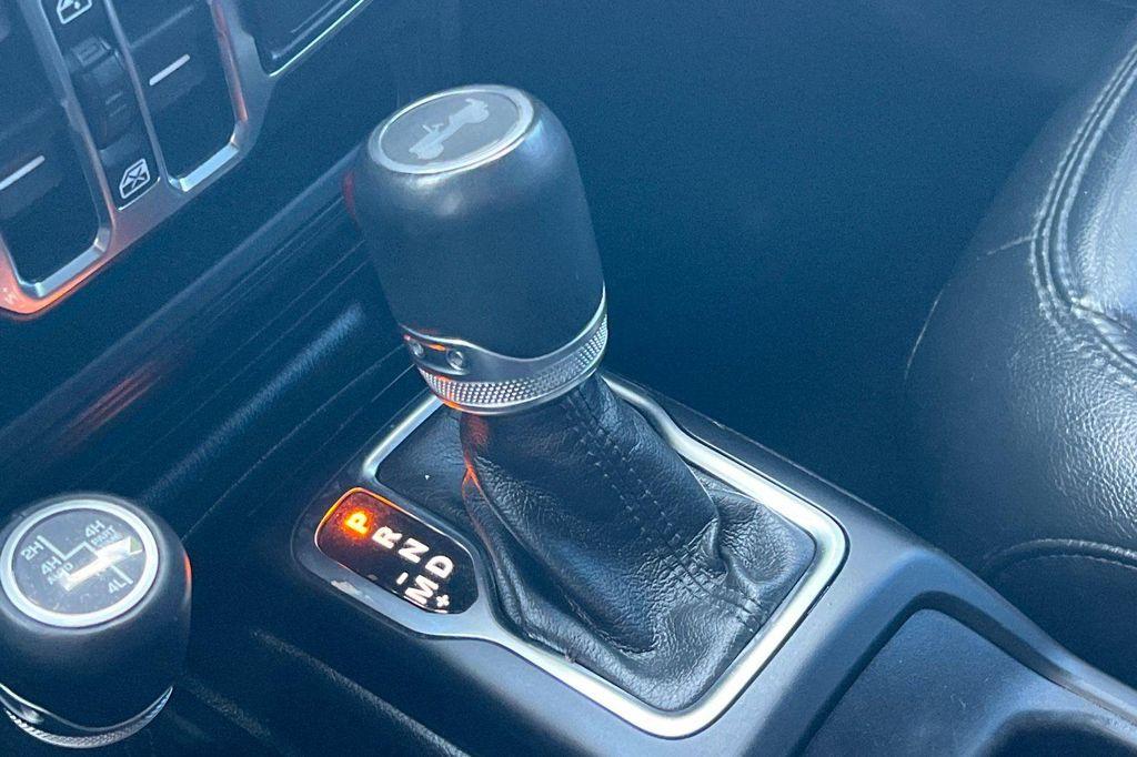 used 2022 Jeep Wrangler Unlimited car, priced at $29,000