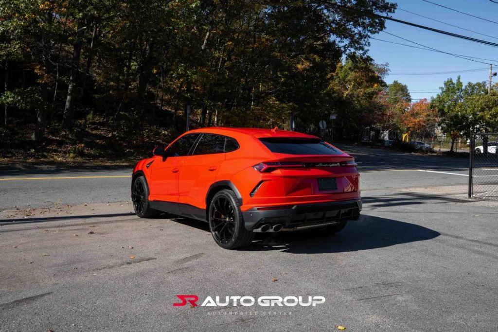 used 2019 Lamborghini Urus car, priced at $176,000