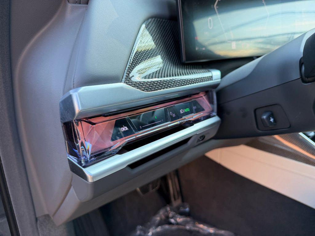 used 2023 BMW 760 car, priced at $83,500