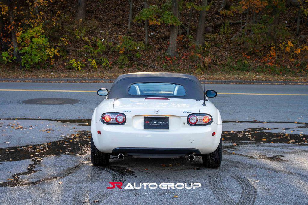 used 2007 Mazda MX-5 Miata car, priced at $11,000