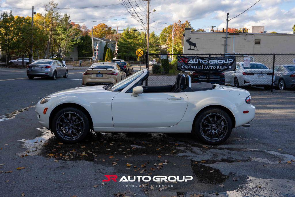 used 2007 Mazda MX-5 Miata car, priced at $11,000
