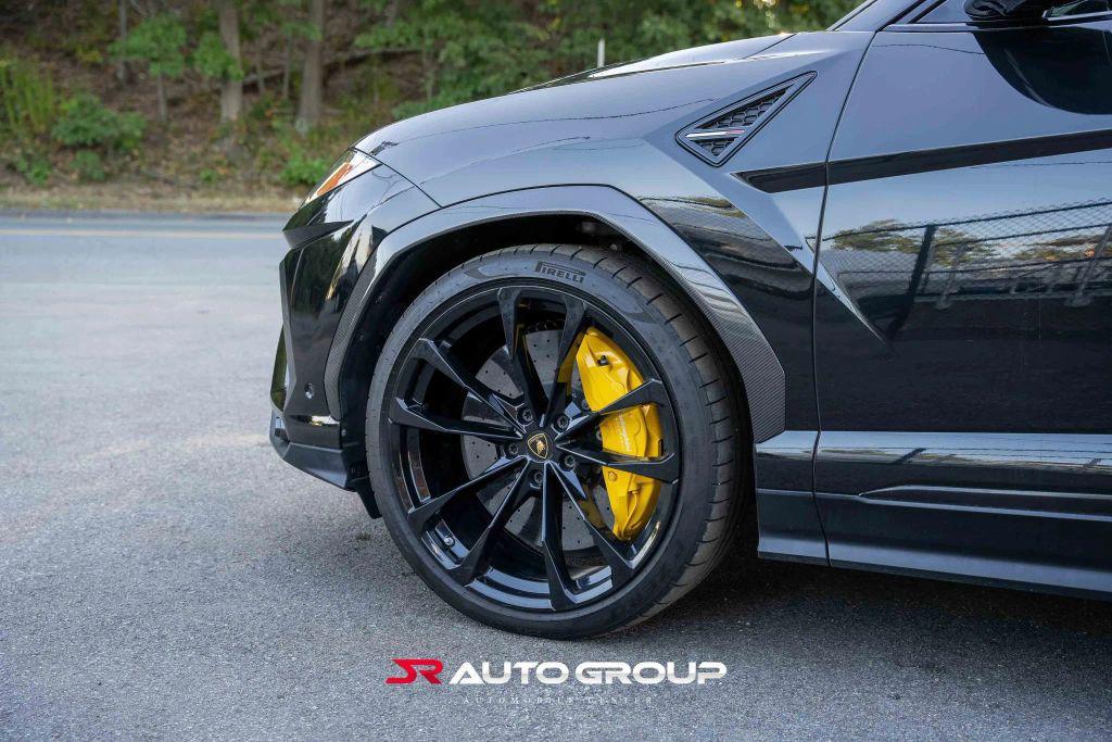 used 2019 Lamborghini Urus car, priced at $170,000