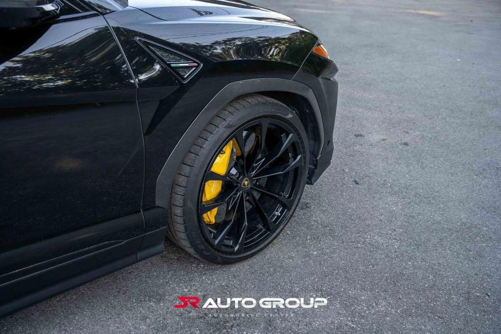 used 2019 Lamborghini Urus car, priced at $170,000