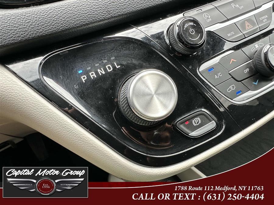 used 2020 Chrysler Pacifica car, priced at $9,977