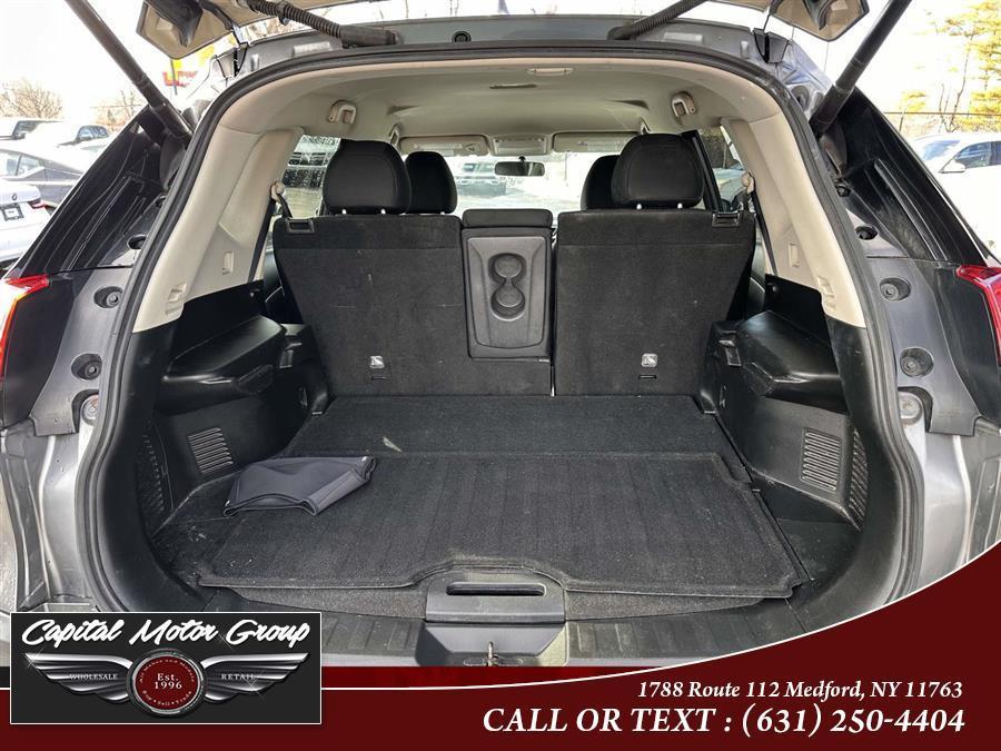 used 2018 Nissan Rogue car, priced at $10,977