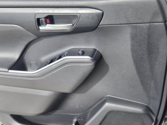 used 2021 Toyota Highlander car, priced at $27,460